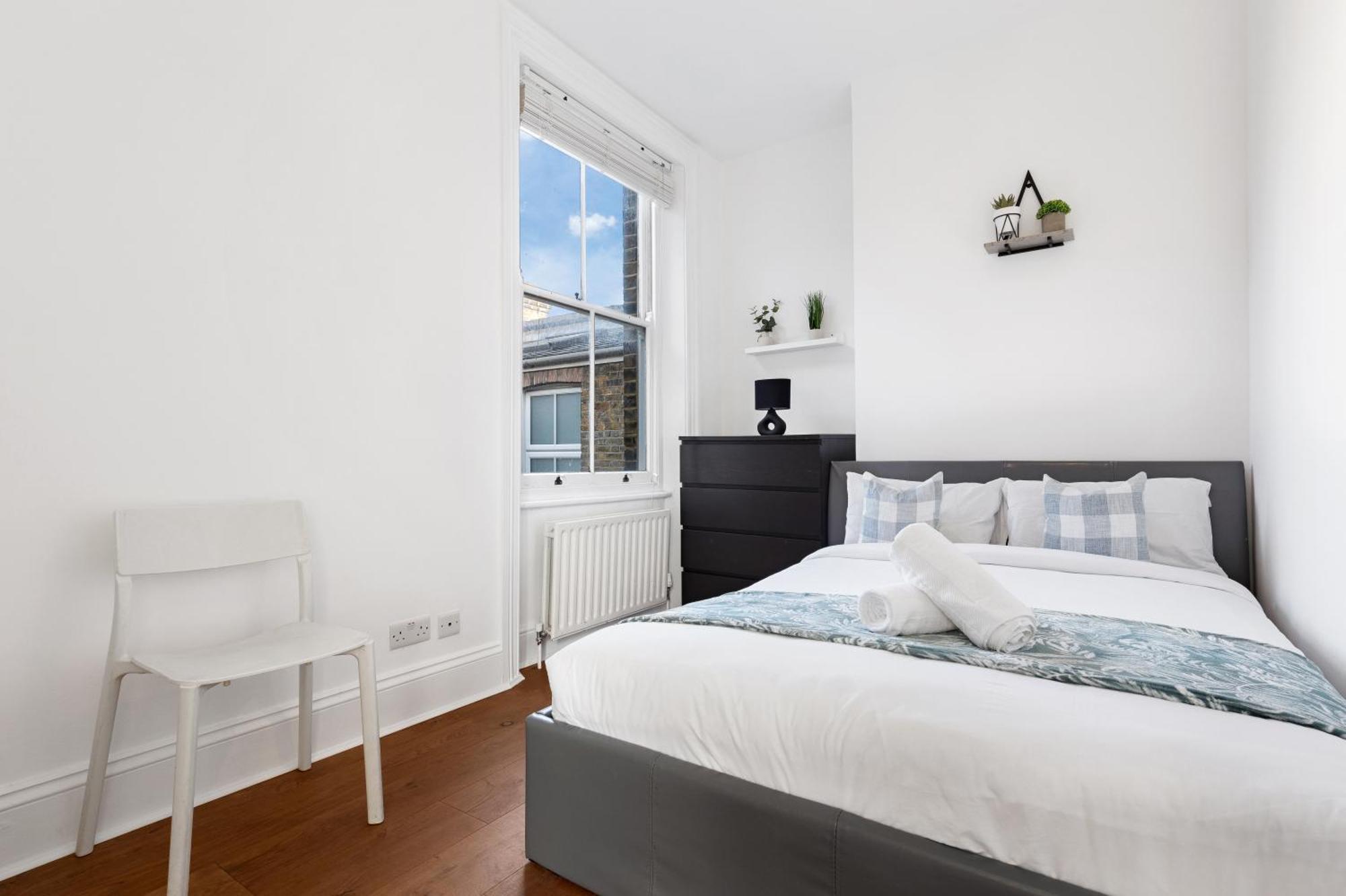 Luxury 4 Bedroom Flat With Stunning Shard View From Terrace In Central London! Next To Station, Sleeps 9 Luaran gambar